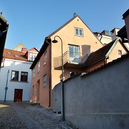 نزل Visby Logi & Vandrarhem المظهر الخارجي الصورة